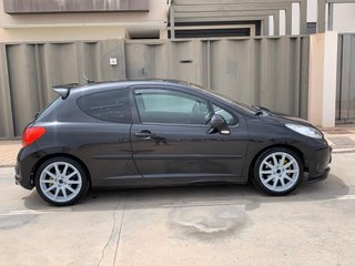 Peugeot 207 2010