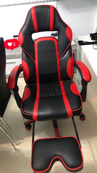 Silla gaming/escritorio negra y roja