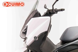 YAMAHA XMAX 125