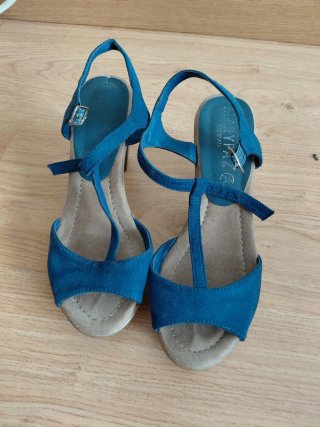 Sandalias MARYPAZ tacón grueso y plataforma