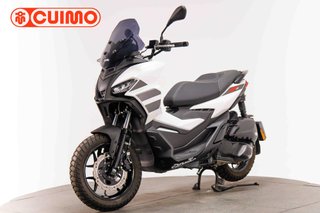 APRILIA SR GT 125