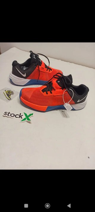 Nik Hombre Talla 42 Naranja/Negro