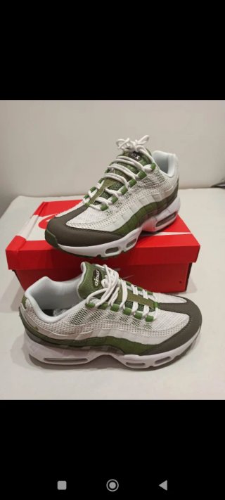 Nik Air Ma 95 Talla 42 Verde/Blanco