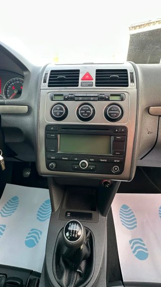 Volkswagen turan  2008