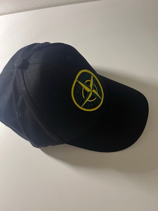 Gorra Stone Island Negra