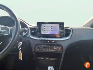 Kia Ceed 1.6 MHEV iMT 100kW (136CV) Concept