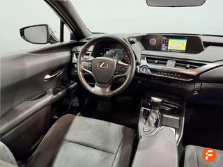 Lexus UX 2.0 250h Business 4WD Navigation