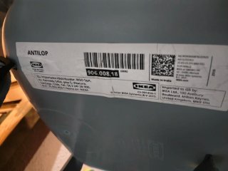 Trona IKEA con cojín rayas