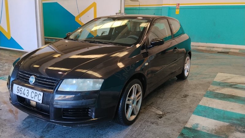 FIAT Stilo 2004 - foto 1