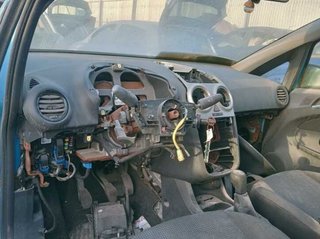 Opel 428584 asiento delantero corsa d "111 years"