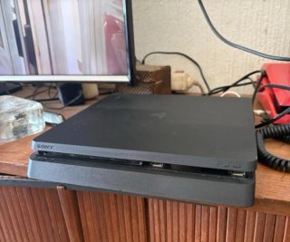 Consola Sony Playstation 4 Negra