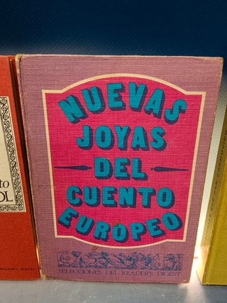 4 libros SELECCIONES READER´S DIGEST, NUEVAS JOYAS DEL CUENTO EUROPEO (2) + JOYAS DEL CUENTO ESPAÑOL + 33 HISTORIAS QUE HAN CONMOVIDO AL MUNDO +