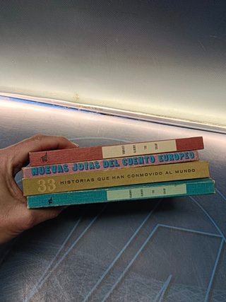 4 libros SELECCIONES READER´S DIGEST, NUEVAS JOYAS DEL CUENTO EUROPEO (2) + JOYAS DEL CUENTO ESPAÑOL + 33 HISTORIAS QUE HAN CONMOVIDO AL MUNDO +