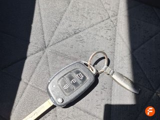 Hyundai Bayon 1.0 TGDI 74kW (100CV) 48V Essence