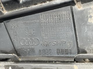 Embellecedor parachoques tra izq Audi A1 II 18-25