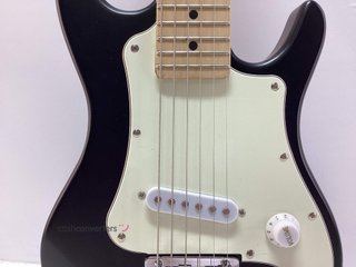 guitarra electrica donner dst-100b