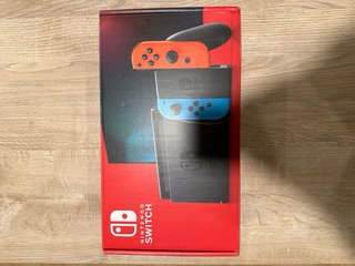 Nintendo Switch Azul y Rojo