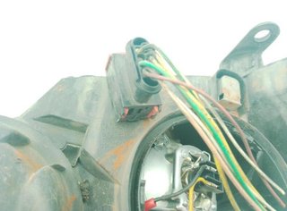 23038189 faro derecho 9641615280 peugeot 307 1.6