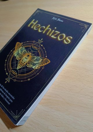 Hechizos - Sybil Shawn