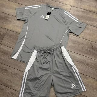 Conjunto Deportivo Adidas