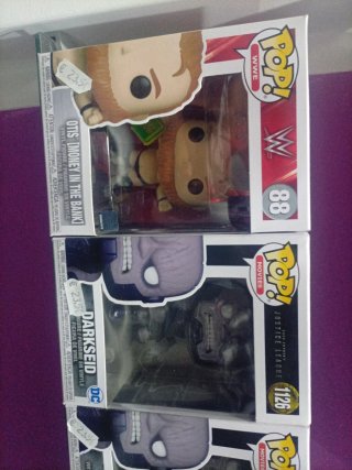10 Funko Pop! Marvel, DC, Naruto, WWE