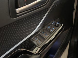 TOYOTA C-HR 1.8 VVT-I HYBRID ADVANCE AUTO 122 5P