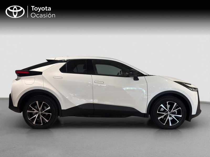 Toyota C-HR 2025, foto 17