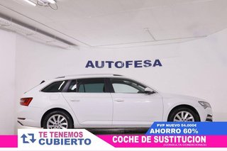 SKODA SUPERB COMBI 1.4 TSI PHEV IV AUTO STYLE 218CV 5P # IVA DEDUCIBLE,PARKTORNIC,NAVY COMBI 1.4 TSI PHEV IV AUTO STYLE 218CV 5P