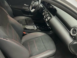 MERCEDES-BENZ Clase A 250 e Compacto con tecnología híbrida EQ