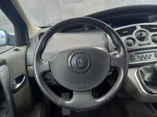 RENAULT SCÉNIC 1.5 DCI