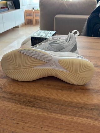 Adidas Subzone Baloncesto Blancas Talla 42