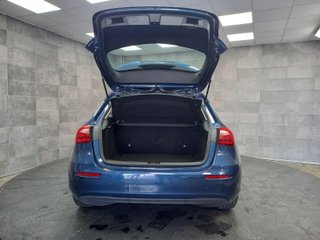 MERCEDES CLASE A 180 D BUSINESS SOLUTION ESSENTIAL