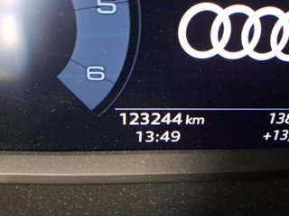 AUDI Q3 35 TDi Business Edition S tronic