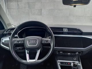 AUDI Q3 35 TDi Business Edition S tronic