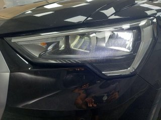 AUDI Q3 35 TDi Business Edition S tronic