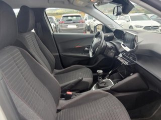 PEUGEOT 2008 active Pack BlueHDI 110 CV