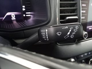 SKODA KAROQ 2.0 TDI 110kW (150CV) DSG 4X4 Ambition
