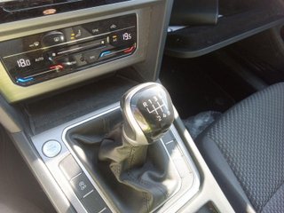 VOLKSWAGEN PASSAT Variant Business 2.0 TDI 110kW