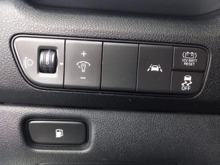 KIA NIRO crossover 1.6 GDi HEV 104kW 141CV Drive