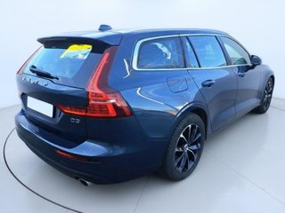 VOLVO V60 2.0 D3 MOMENTUM PRO