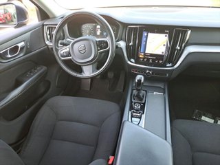 VOLVO V60 2.0 D3 MOMENTUM PRO