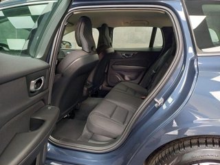 VOLVO V60 2.0 D3 MOMENTUM PRO