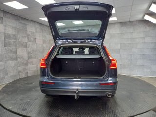 VOLVO V60 2.0 D3 MOMENTUM PRO