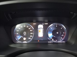 VOLVO V60 2.0 D3 MOMENTUM PRO