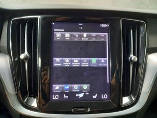 VOLVO V60 2.0 D3 MOMENTUM PRO