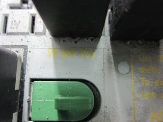 CAJA RELES / FUSIBLES OPEL ASTRA G BERLINA 90589965 1316860