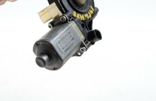 Motor elevalunas skoda 123243 5q0959801b octavia