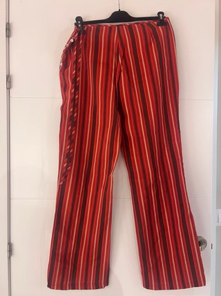 Pantalón Zara rayas rojas y marrones