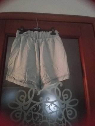 Calzoncini jeans chiari con cintura