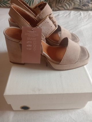 Sandalias Alpe Ante Beige Talla 40 Nuevas con etiq